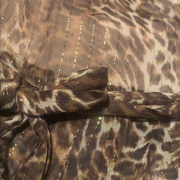 Silk Leopard print sheer top - Picture 7 of 8